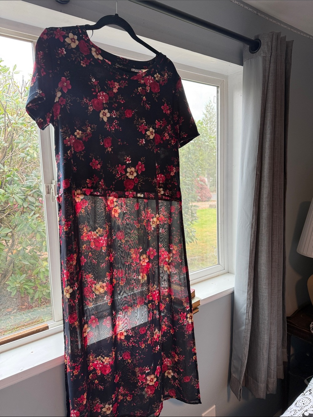 Sweet Rain Maxi Dress with Pink Floral Print